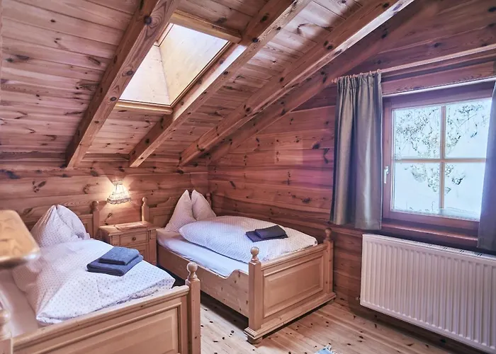 Lodge Mountainranger - - In & Out