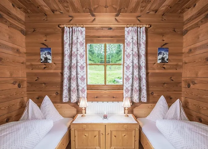 Mountainranger - - In & Out Lodge